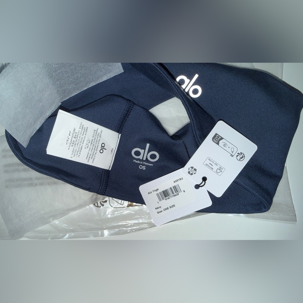 Alo Performance Conquer Headband - Picture 7 of 7